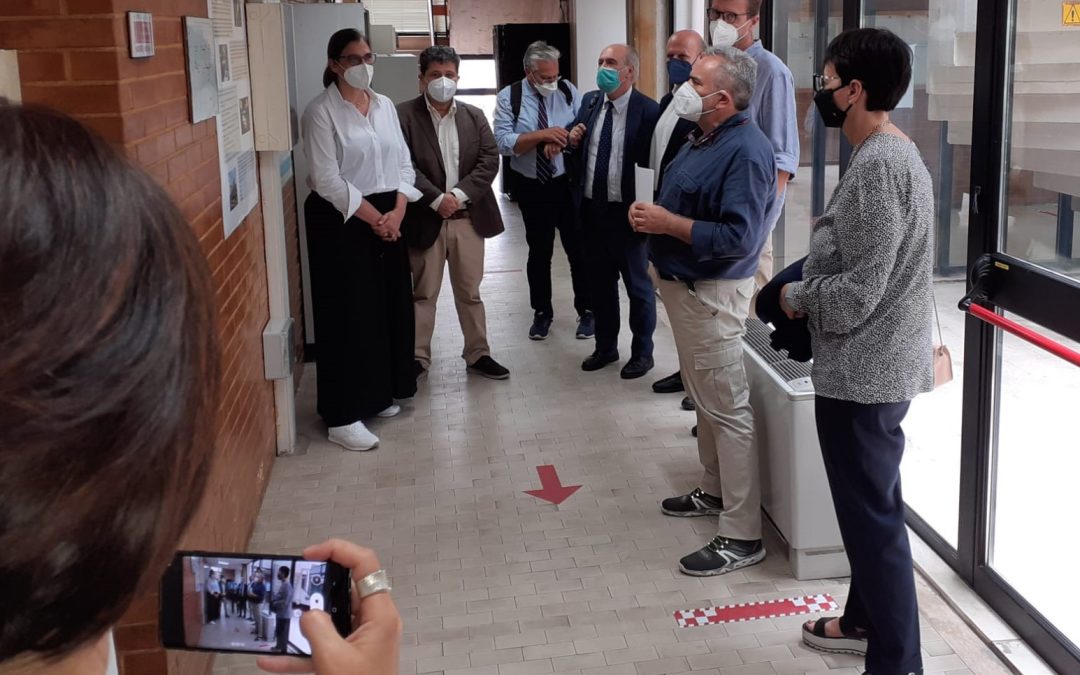 LA PRESIDENTE MARIA CHIARA CARROZZA IN VISITA AL CNR-IRSA DI BARI.